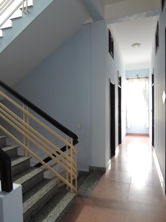 My Hanh Hotel Hue Bagian luar foto